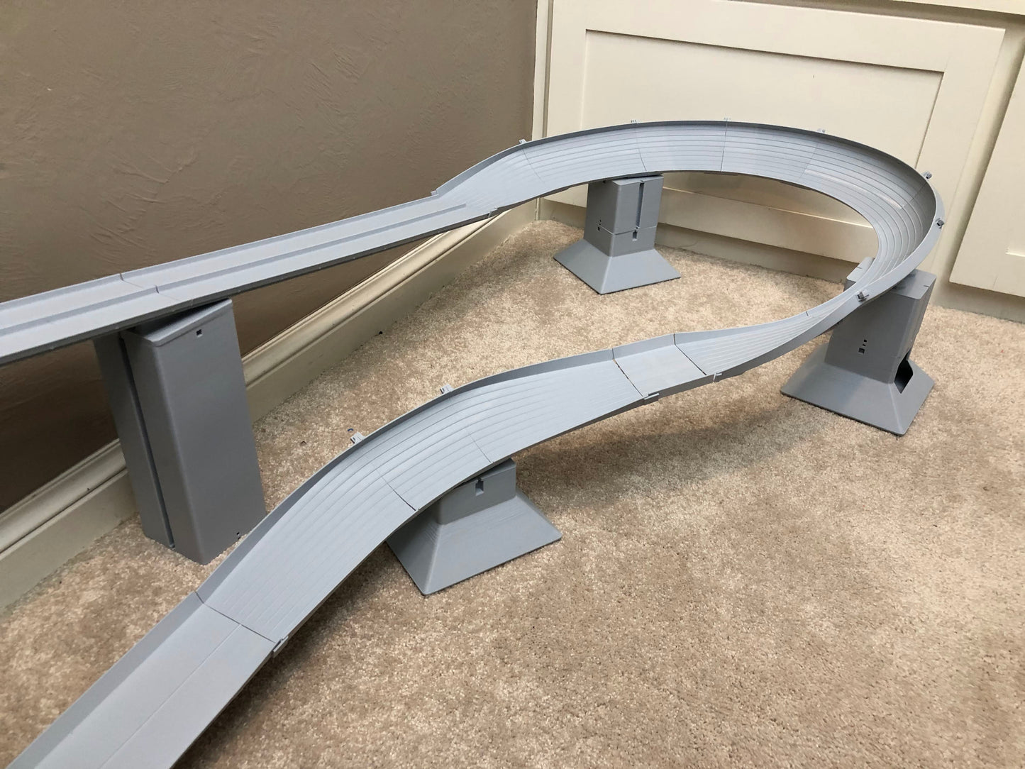 Switchback (225°+45°) Track Set
