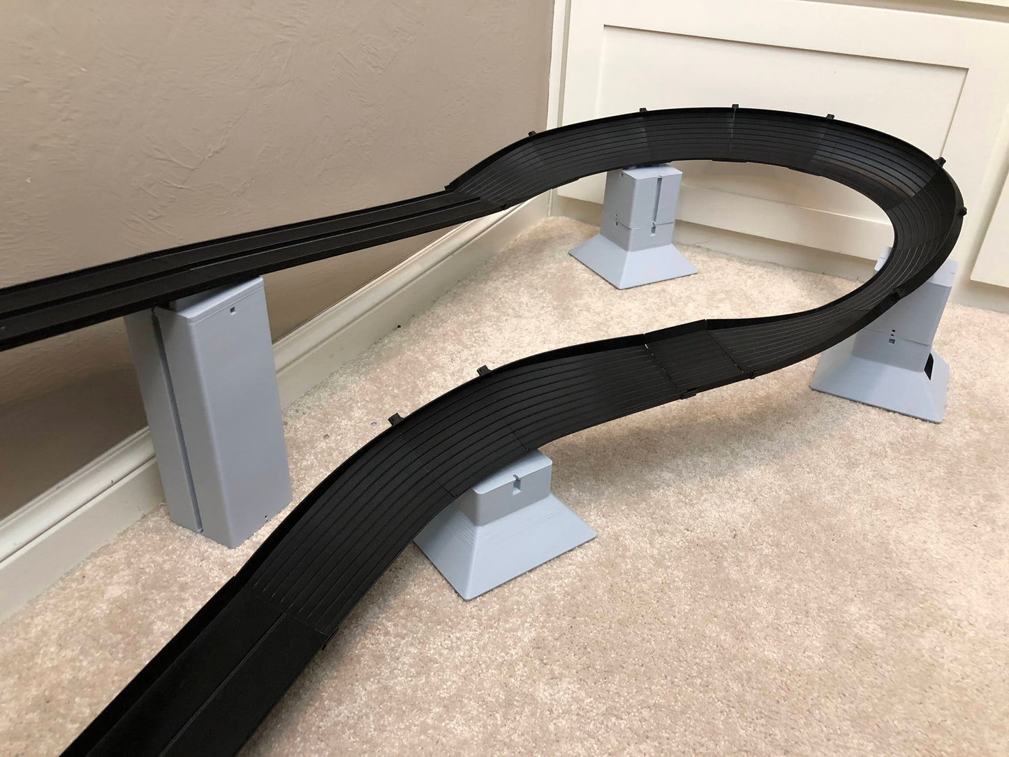 Switchback (225°+45°) Track Set