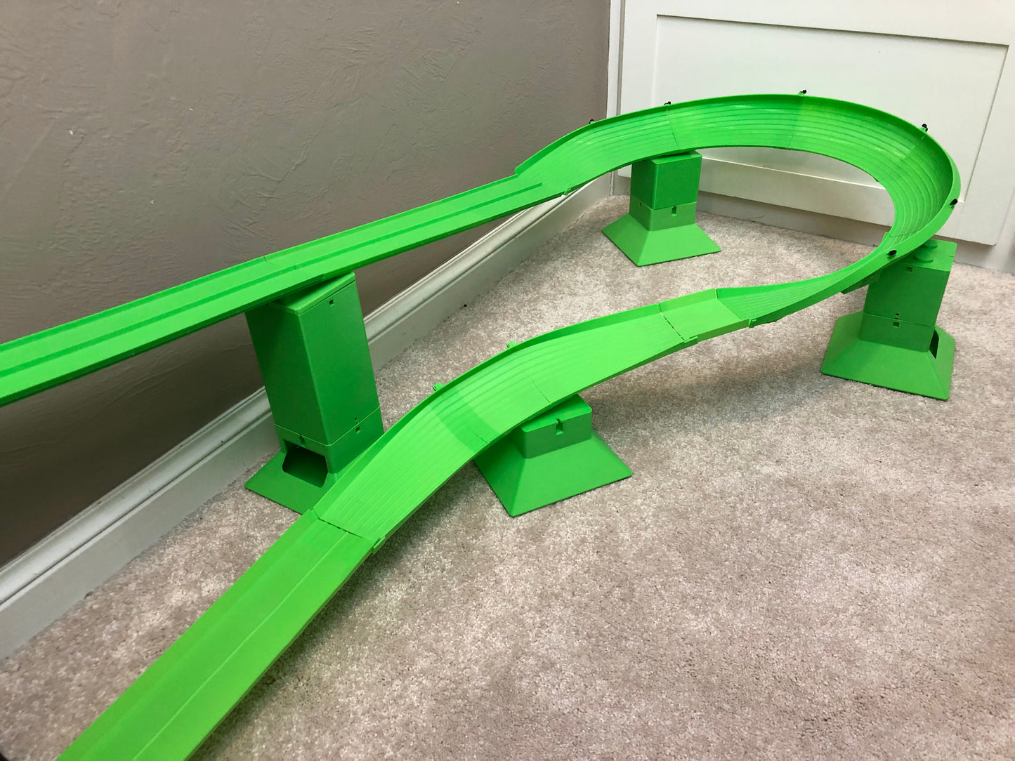 Switchback (225°+45°) Track Set