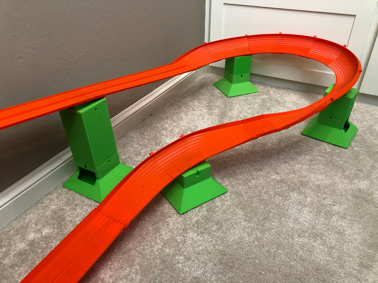 Switchback (225°+45°) Track Set