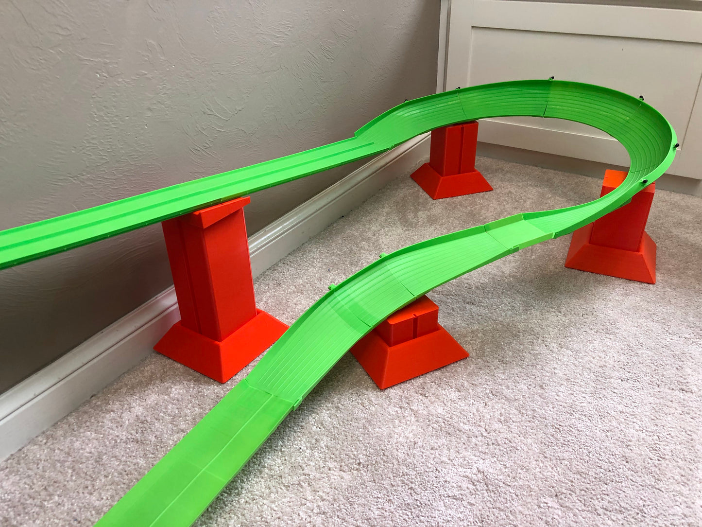 Switchback (225°+45°) Track Set