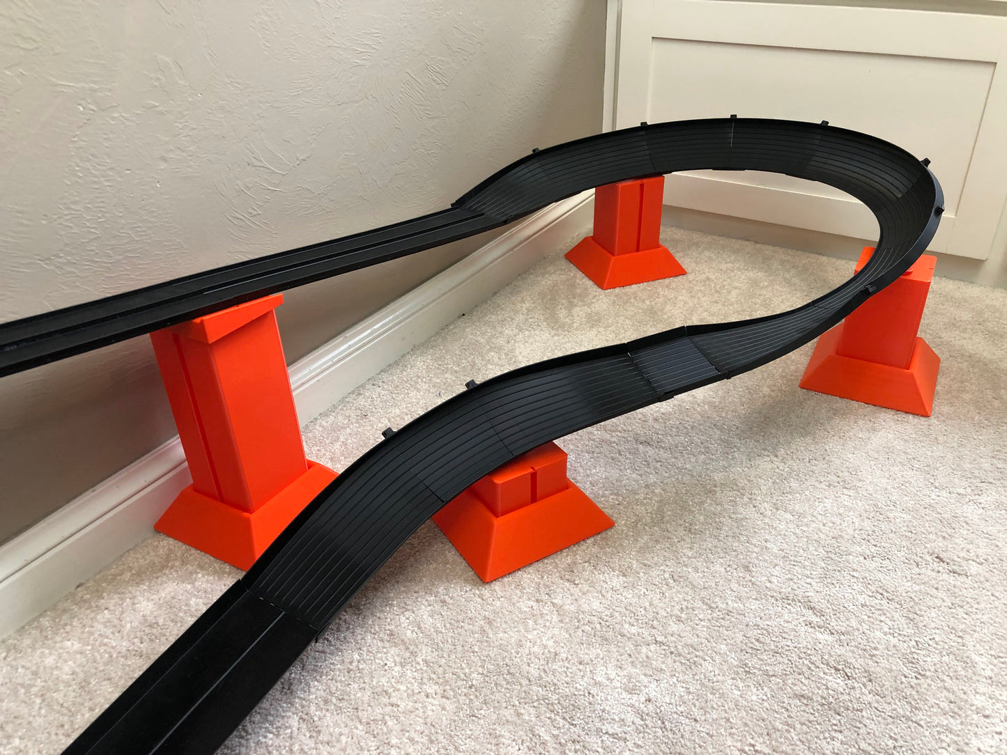 Switchback (225°+45°) Track Set
