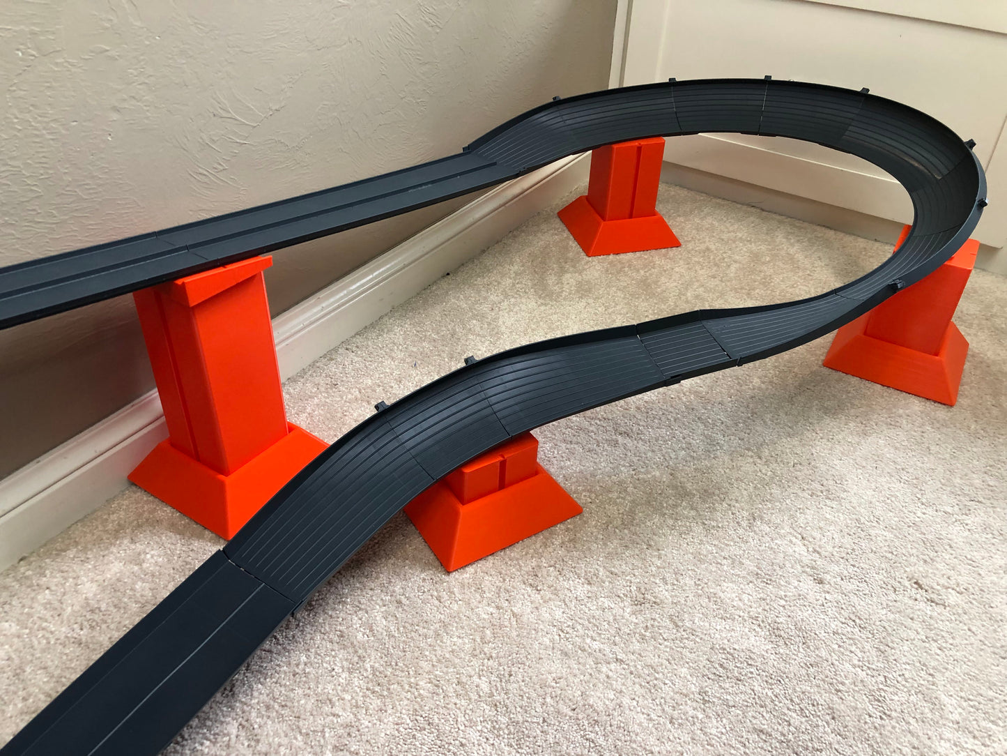 Switchback (225°+45°) Track Set